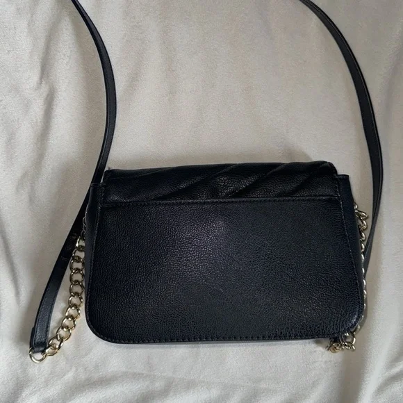 $85 Anne Klein crossbody / chain strap - Picture 9 of 11
